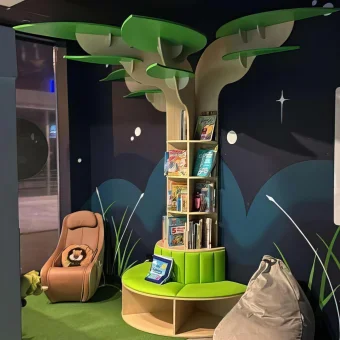 Reading Tree with Bench and Shelves